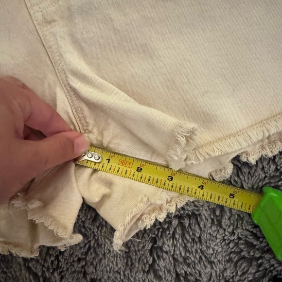 AMERICAN EAGLE Women’s Denim Mom Shorts - Picture 5 of 16